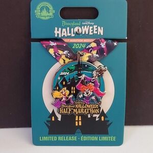 DISNEY runDisney 2024 Pin Disneyland Halloween Half Marathon With Ribbon NWT